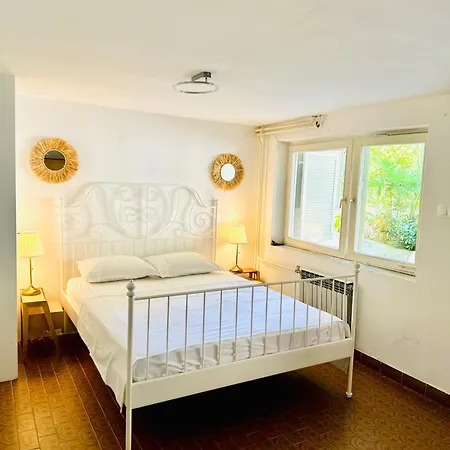House Marea-newly Renovated 100m From The Sea Apartment *