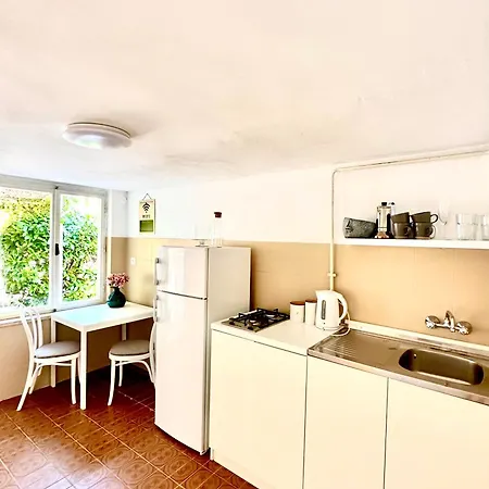 House Marea-newly Renovated 100m From The Sea