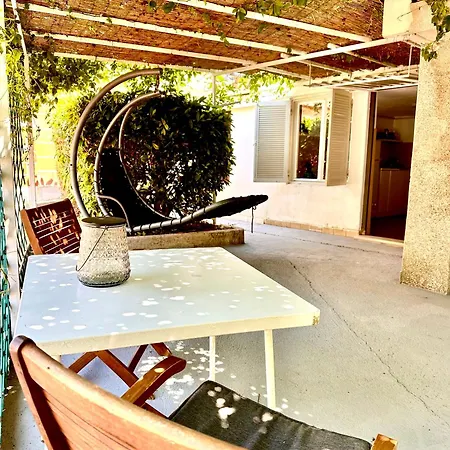 House Marea-newly Renovated 100m From The Sea