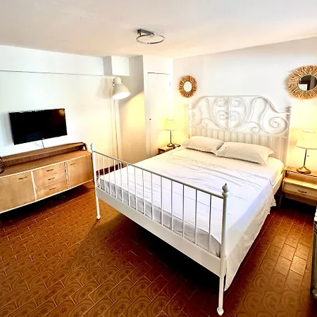 Apartment House Marea-newly Renovated 100m From The Sea *