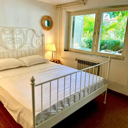 House Marea-newly Renovated 100m From The Sea Apartment